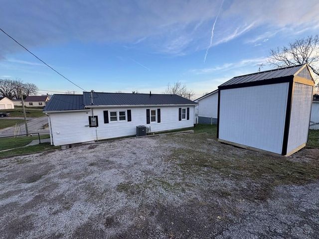 427 Foxspring Avenue, Flemingsburg, KY 41041