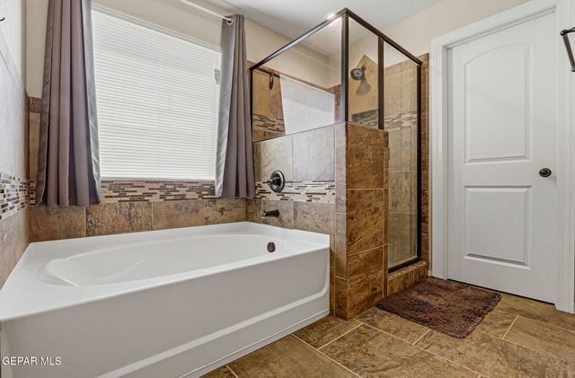 14365 George Campbell Court, El Paso, TX 79938