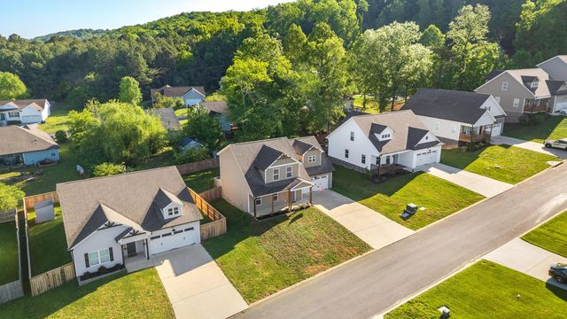 8027 Cobblestone Drive SW, Cleveland, TN 37311