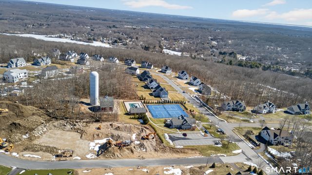 4 Arbor Crossing, East Lyme, CT 06333