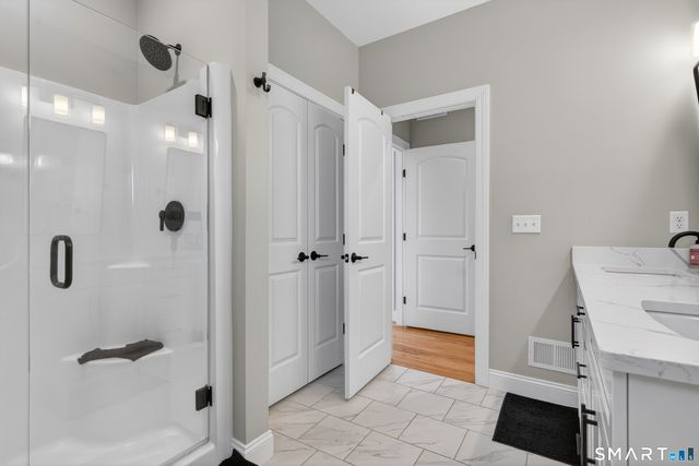 4 Arbor Crossing, East Lyme, CT 06333