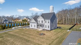 4 Arbor Crossing, East Lyme, CT 06333