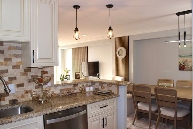 2201 S Highland Avenue 3G, Lombard, IL 60148