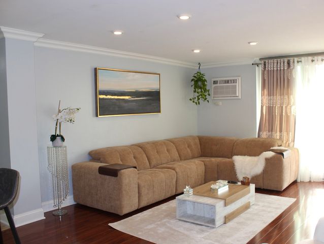 2201 S Highland Avenue 3G, Lombard, IL 60148