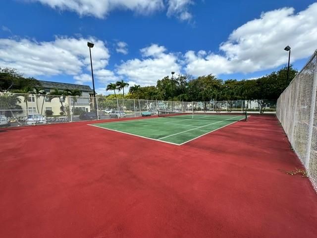 4980 E Sabal Palm Blvd 330, Tamarac, FL 33319