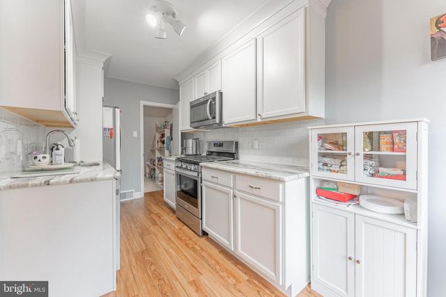 4913 WOODLAND AVE, Drexel Hill, PA 19026