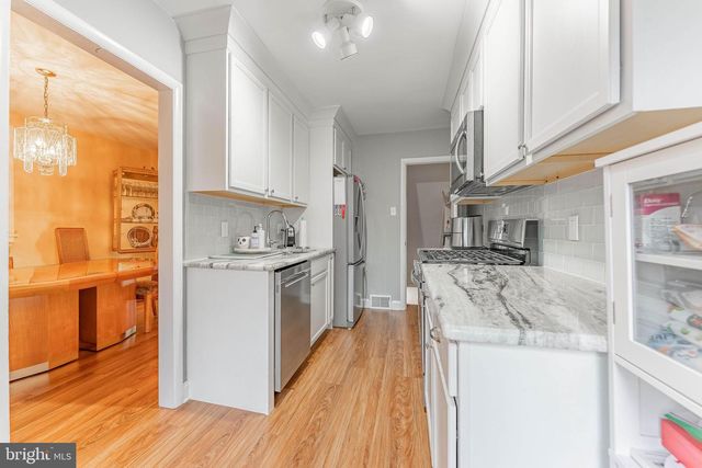 4913 WOODLAND AVE, Drexel Hill, PA 19026