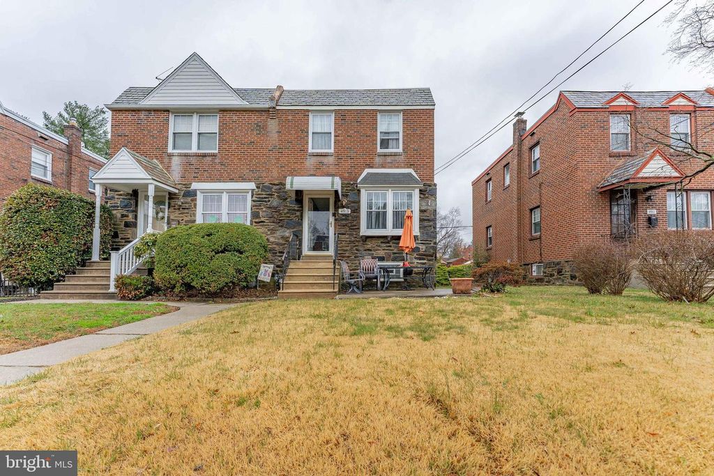 4913 WOODLAND AVE, Drexel Hill, PA 19026