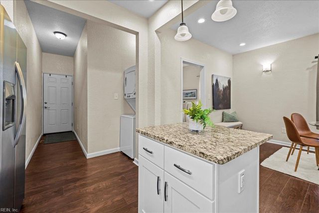 831 W 35th ST, Norfolk, VA 23508