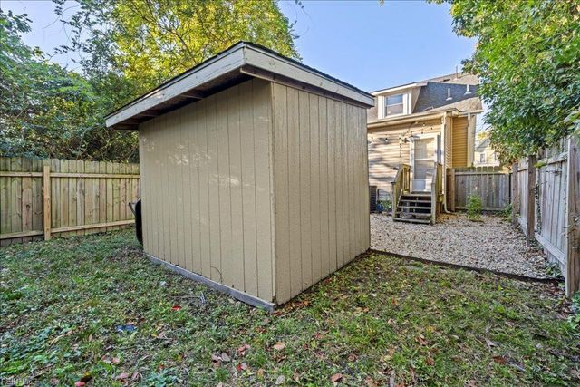 831 W 35th ST, Norfolk, VA 23508