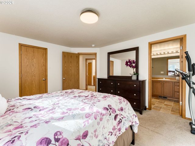 2683 GREEN MOUNTAIN Rd, Kalama, WA 98625