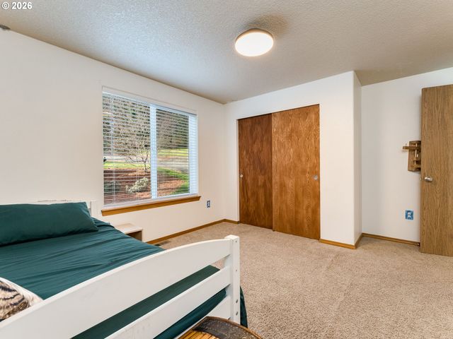 2683 GREEN MOUNTAIN Rd, Kalama, WA 98625