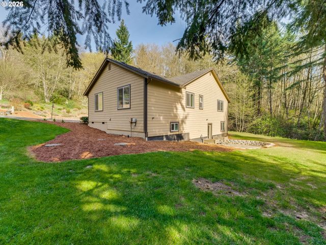 2683 GREEN MOUNTAIN Rd, Kalama, WA 98625