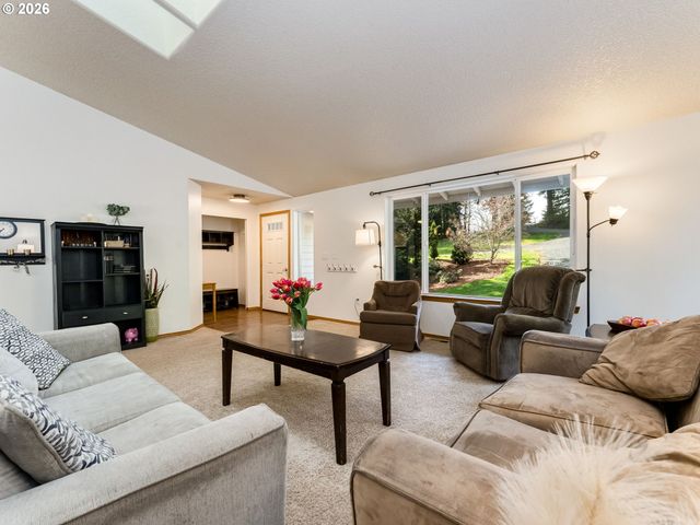 2683 GREEN MOUNTAIN Rd, Kalama, WA 98625