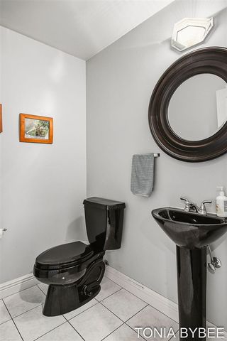 2302 Timberlee Drive, Holland, MI 49424