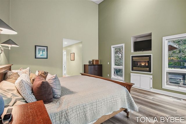 2302 Timberlee Drive, Holland, MI 49424