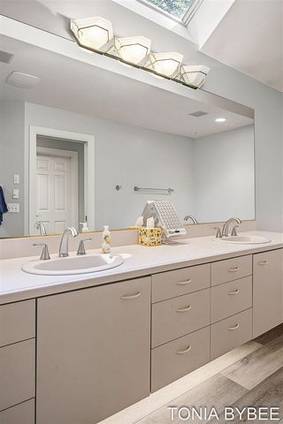2302 Timberlee Drive, Holland, MI 49424