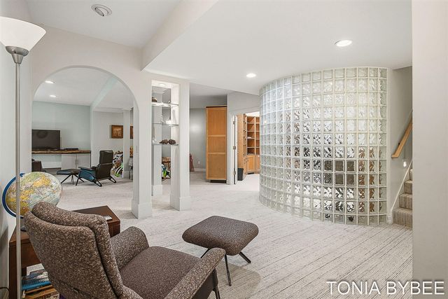 2302 Timberlee Drive, Holland, MI 49424
