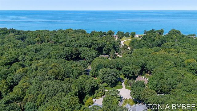 2302 Timberlee Drive, Holland, MI 49424