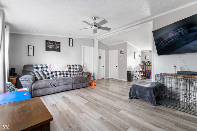 7825 S Tennessee Street, Daleville, IN 47334