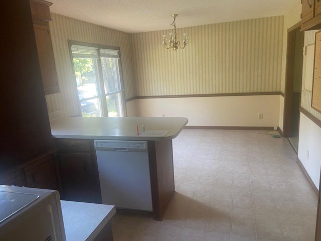 142 Wampee Curve, Summerville, SC 29485