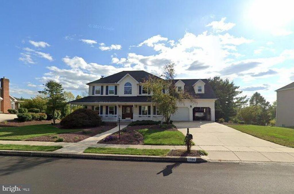 1784 N MEADOW DRIVE, Mechanicsburg, PA 17055