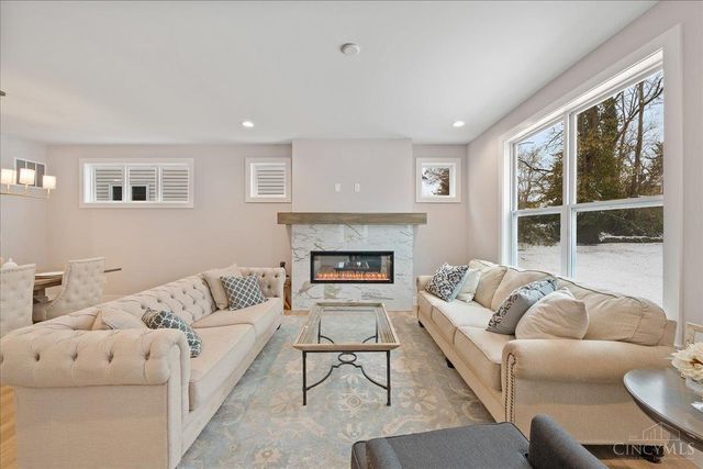 3121 Hackberry Street, Cincinnati, OH 45207