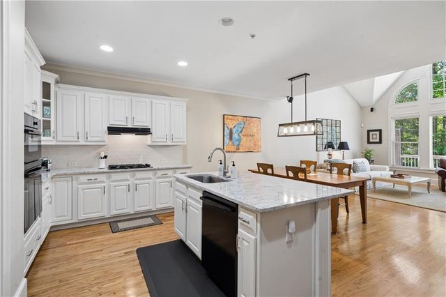 2404 Loxford Lane, Alpharetta, GA 30009