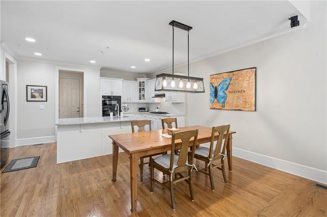 2404 Loxford Lane, Alpharetta, GA 30009