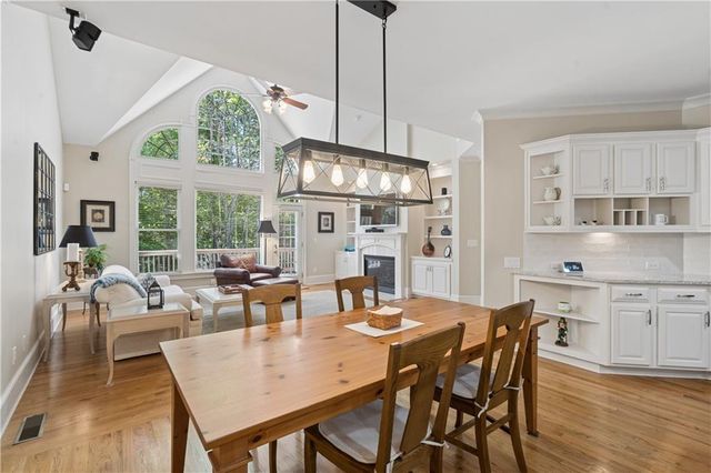 2404 Loxford Lane, Alpharetta, GA 30009