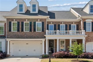 2404 Loxford Lane, Alpharetta, GA 30009
