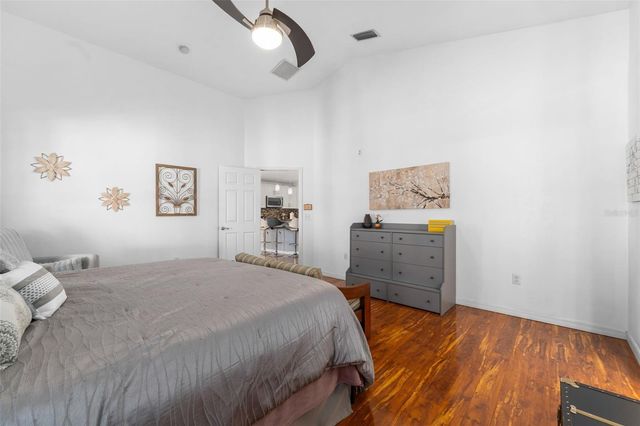 2156 NW 52 PLACE, Gainesville, FL 32605