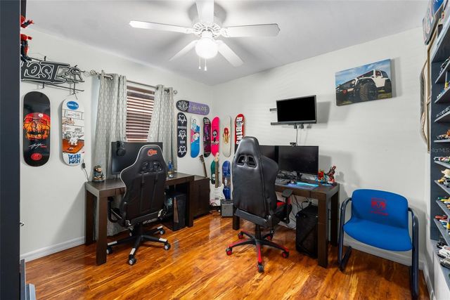 2156 NW 52 PLACE, Gainesville, FL 32605