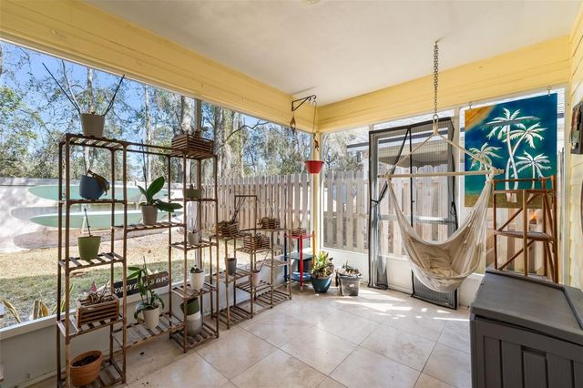 2156 NW 52 PLACE, Gainesville, FL 32605