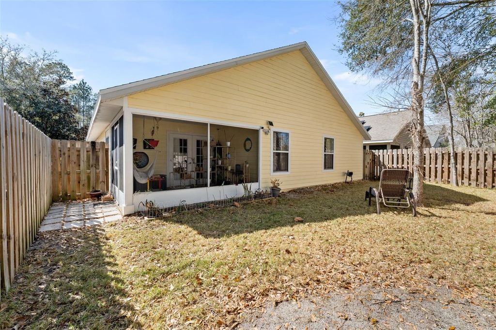 Image 28 of property listing at 2156 NW 52 PLACE, Gainesville, FL 32605