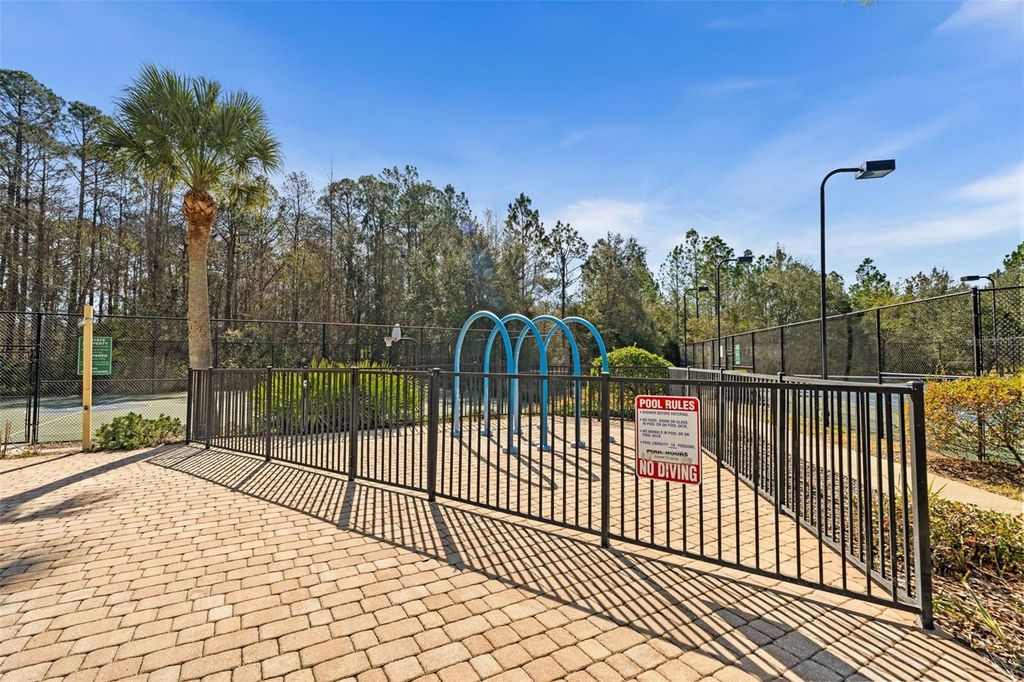 Image 41 of property listing at 2156 NW 52 PLACE, Gainesville, FL 32605