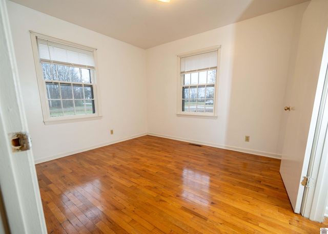 210 Irvin Cobb, Murray, KY 42071