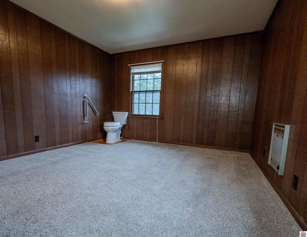 210 Irvin Cobb, Murray, KY 42071