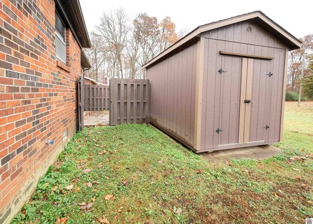 210 Irvin Cobb, Murray, KY 42071