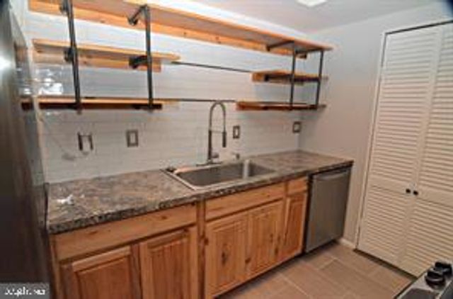 1755 CARRY PL, Crofton, MD 21114