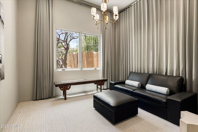 10725 E GREYTHORN Drive, Scottsdale, AZ 85262
