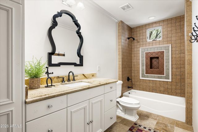 10725 E GREYTHORN Drive, Scottsdale, AZ 85262
