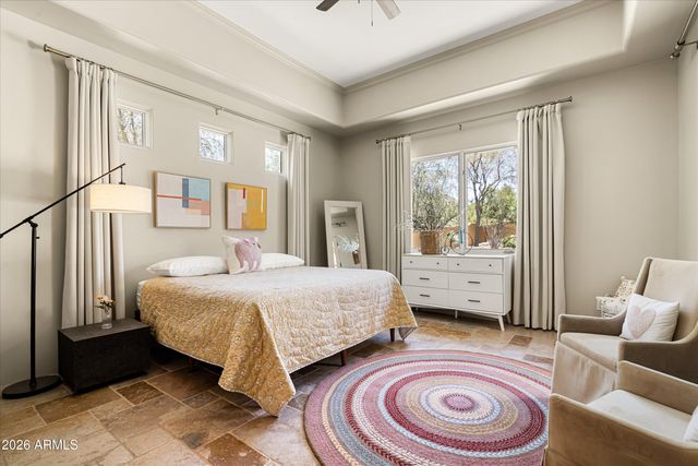 10725 E GREYTHORN Drive, Scottsdale, AZ 85262