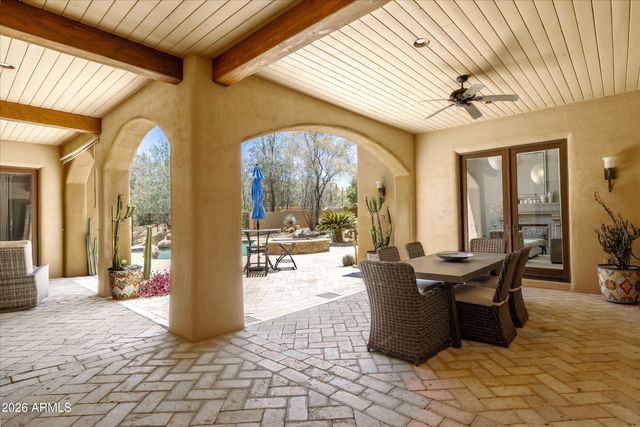 10725 E GREYTHORN Drive, Scottsdale, AZ 85262