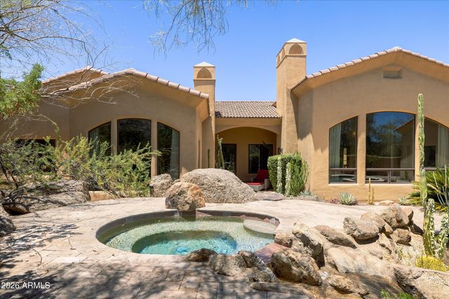 10725 E GREYTHORN Drive, Scottsdale, AZ 85262