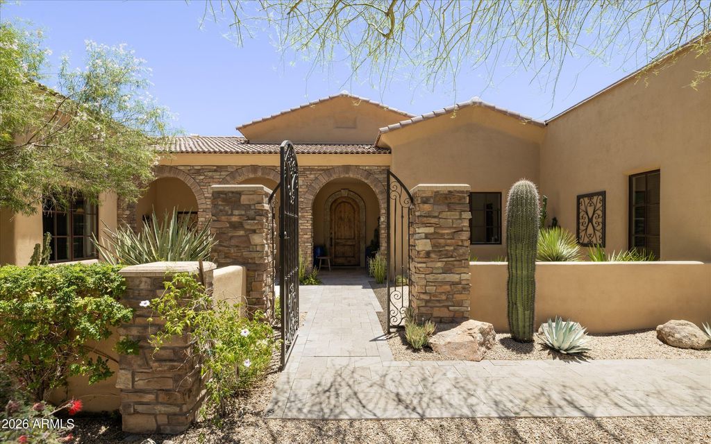 10725 E GREYTHORN Drive, Scottsdale, AZ 85262 — photo 5