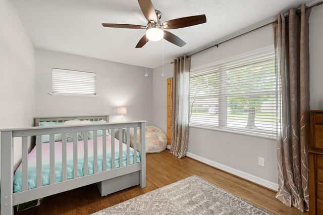 5242 Sanford Road, Houston, TX 77035