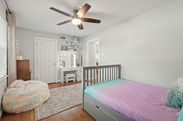 5242 Sanford Road, Houston, TX 77035