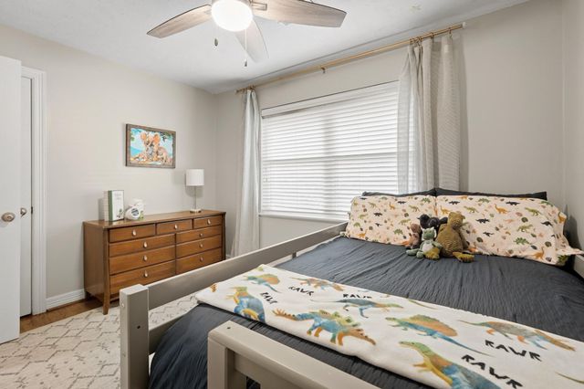 5242 Sanford Road, Houston, TX 77035