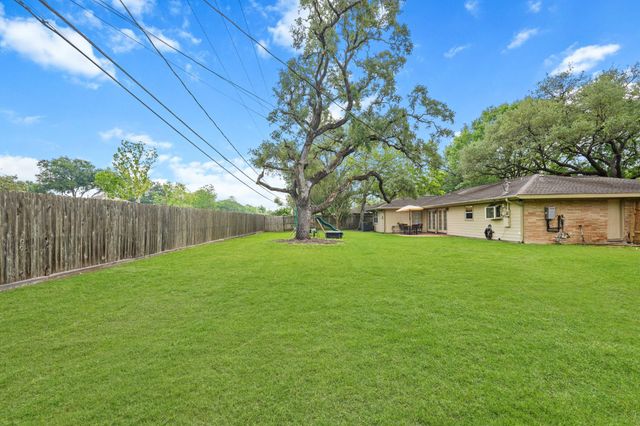 5242 Sanford Road, Houston, TX 77035